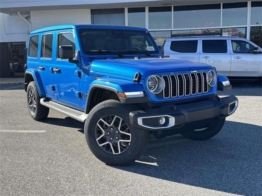 New 2026 Jeep Wrangler 4-DOOR SAHARA Sport Utility