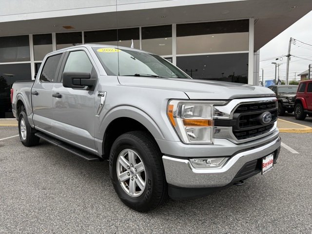 2021 Ford F-150 XLT photo 2
