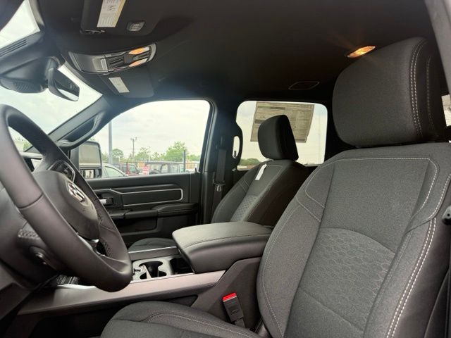 2026 RAM 2500 Big Horn - Photo 8