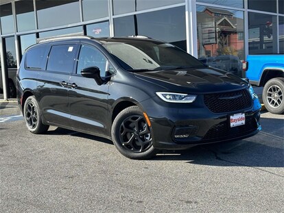 2024 Chrysler Pacifica  The Minivan With Luxurious Design