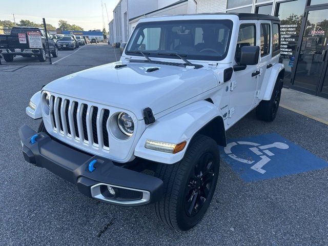 2023 Jeep Wrangler 4xe Sahara photo 6