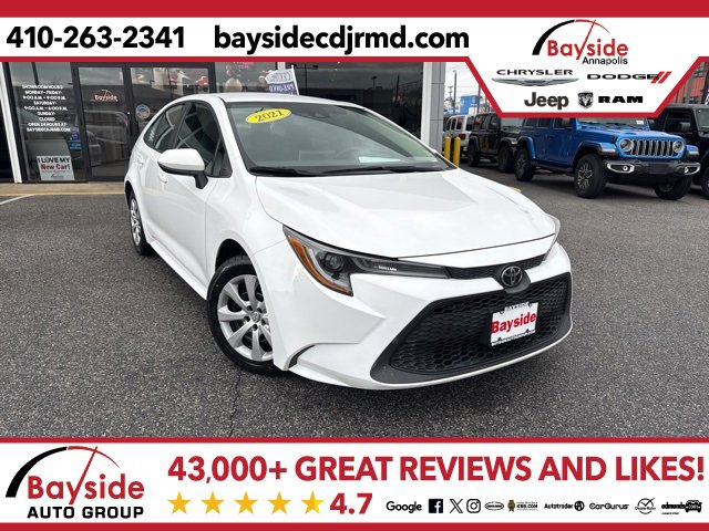 2021 Toyota Corolla LE's photo