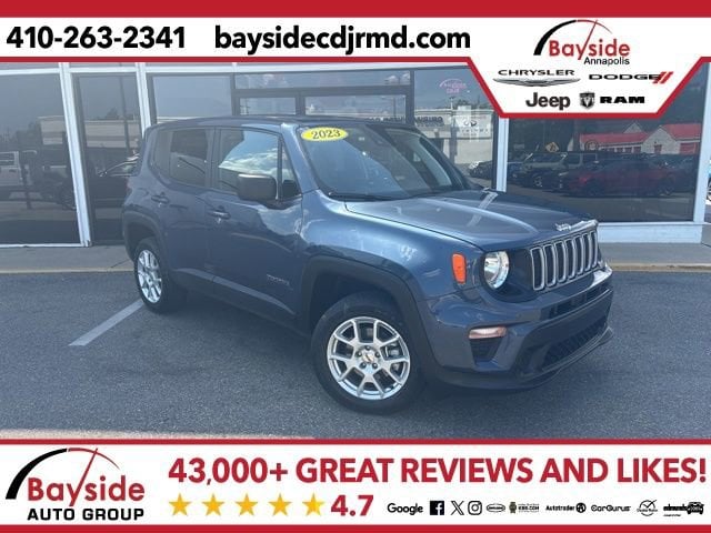 2023 Jeep Renegade Latitude 4x4's photo