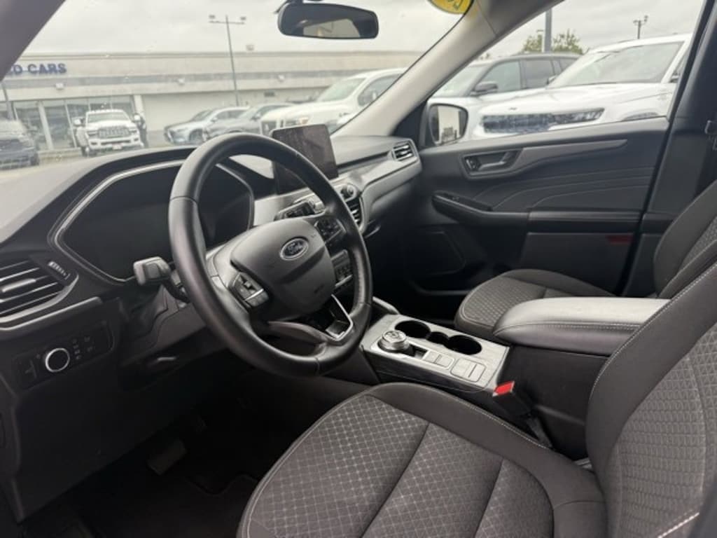 Used 2024 Ford Escape Active SUV
