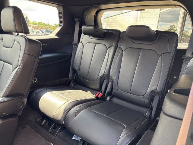 2025 Jeep Grand Cherokee Limited photo 29