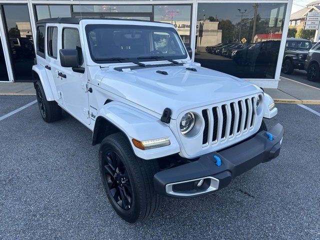 2023 Jeep Wrangler 4xe Sahara photo 2