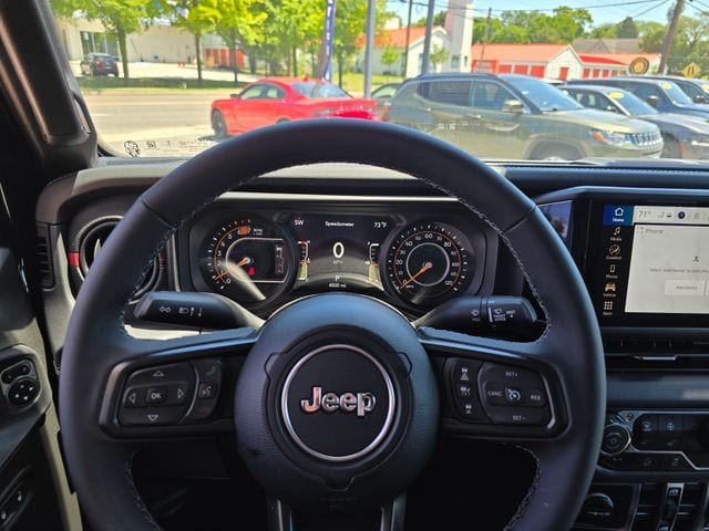 2026 Jeep Wrangler 4-Door Rubicon - Photo 11