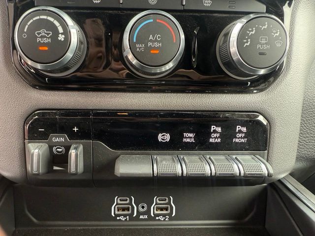 2026 RAM 2500 Big Horn - Photo 15