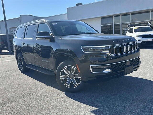 2025 Jeep Wagoneer Base photo 2