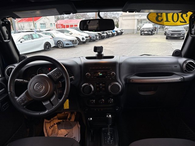 2013 Jeep Wrangler Unlimited Sport photo 3