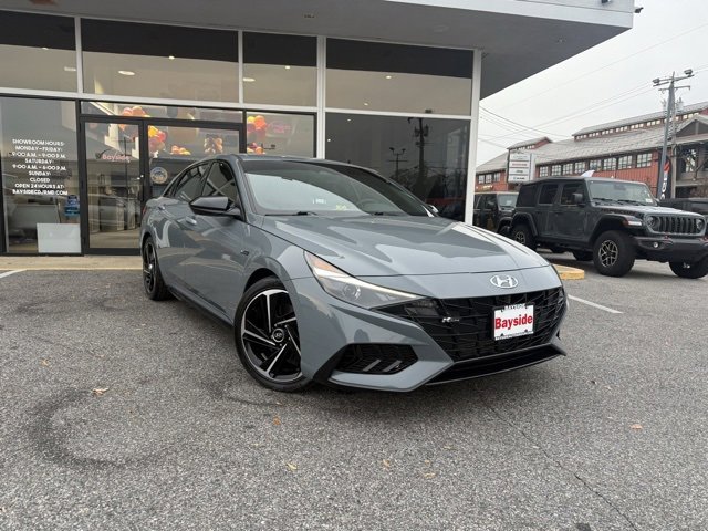 2021 Hyundai Elantra N Line photo 2