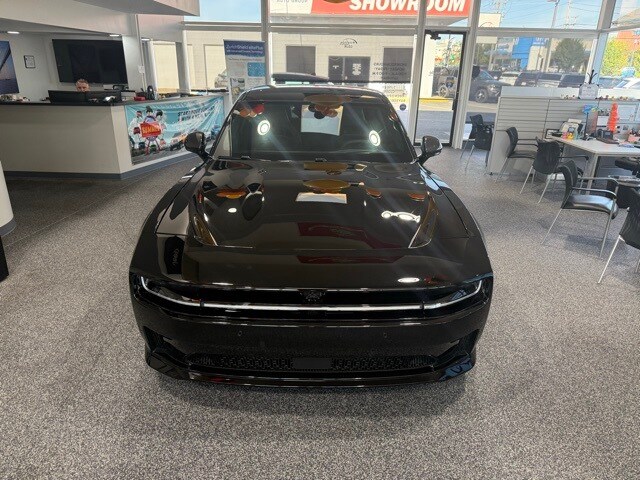 2024 Dodge Charger Daytona Scat Pack AWD photo 3