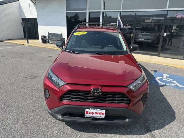 2020 Toyota RAV4 LE photo 4