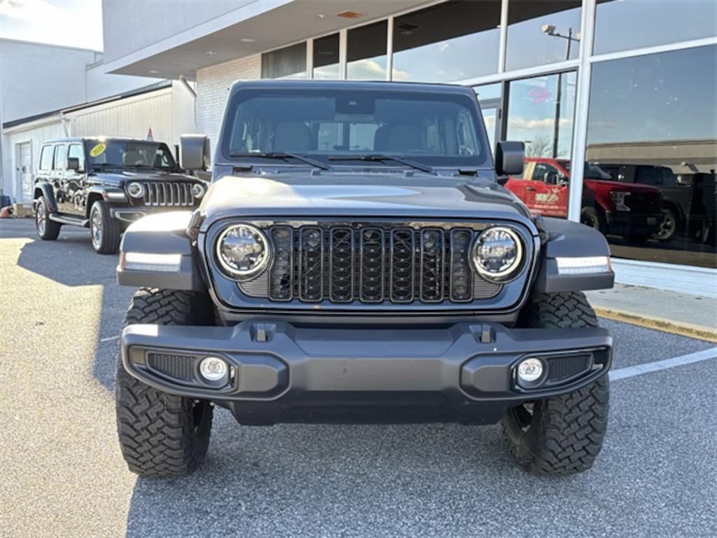 New 2025 Jeep Wrangler 4-DOOR WILLYS Sport Utility