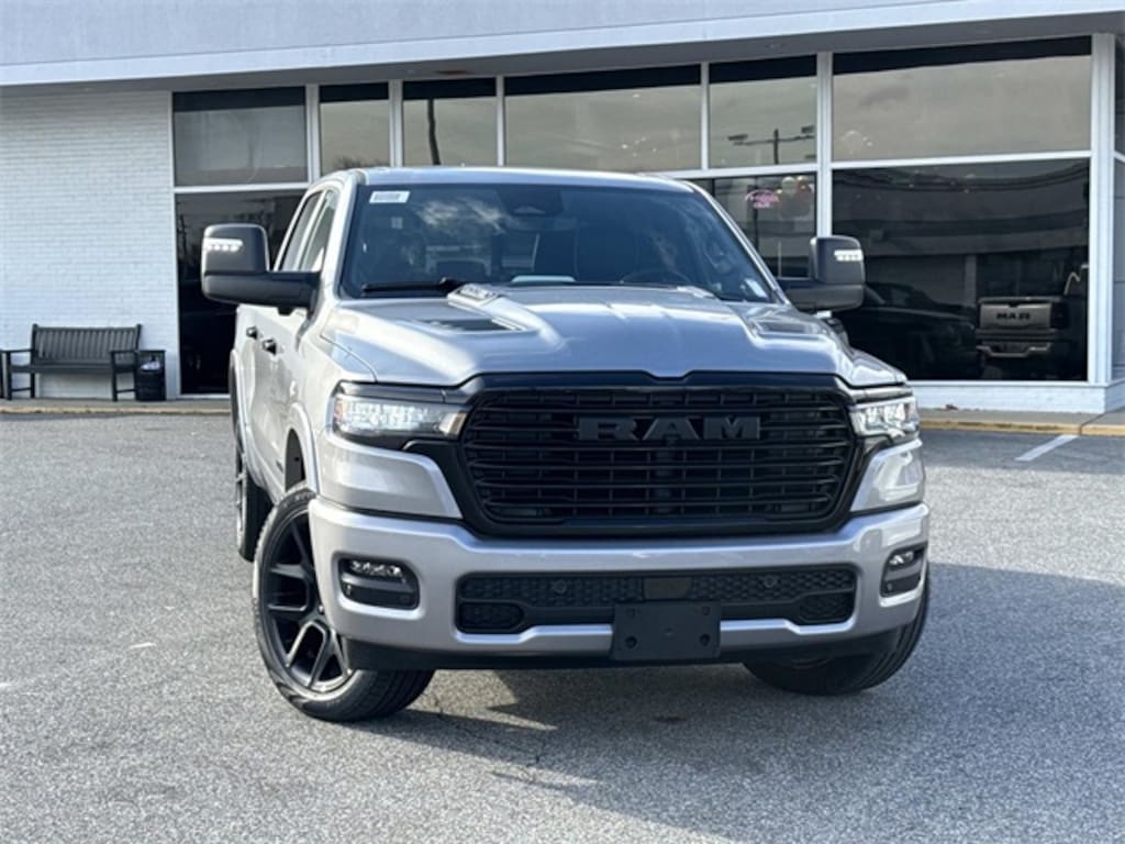 New 2026 Ram 1500 LARAMIE CREW CAB 4X4 5'7 BOX Pickup