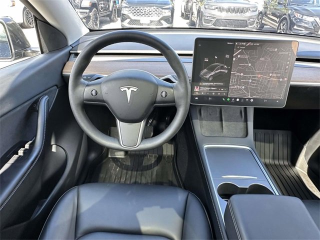 2022 Tesla Model Y Long Range photo 3