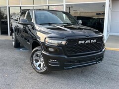 2026 Ram 1500 BIG HORN CREW CAB 4X4 5'7 BOX Pickup