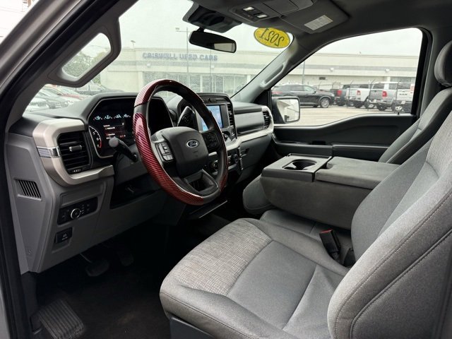 2021 Ford F-150 XLT photo 3