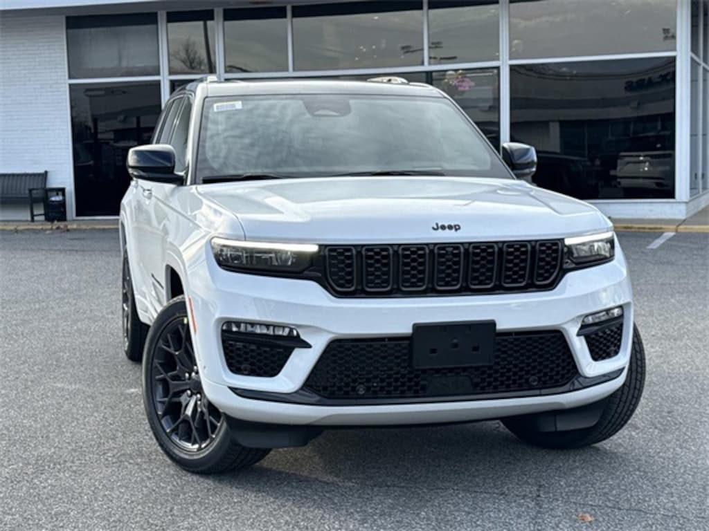 New 2025 Jeep Grand Cherokee SUMMIT 4X4 Sport Utility