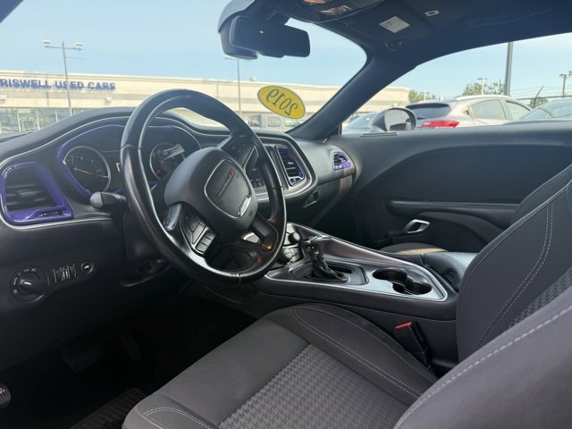 2019 Dodge Challenger SXT photo 3