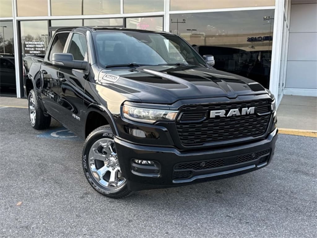 New 2026 Ram 1500 BIG HORN CREW CAB 4X4 5'7 BOX Pickup