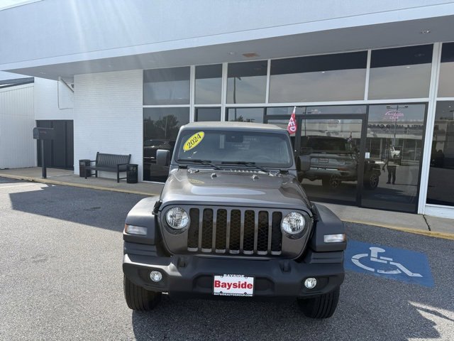 2024 Jeep Wrangler Sport S photo 3