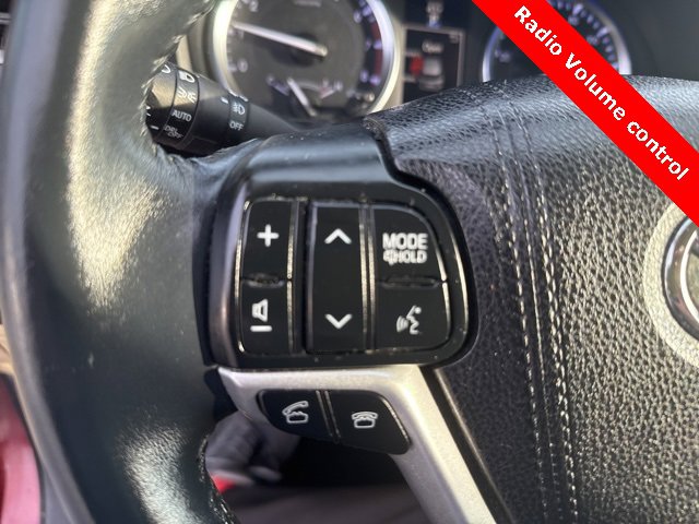 2016 Toyota Highlander Limited photo 4