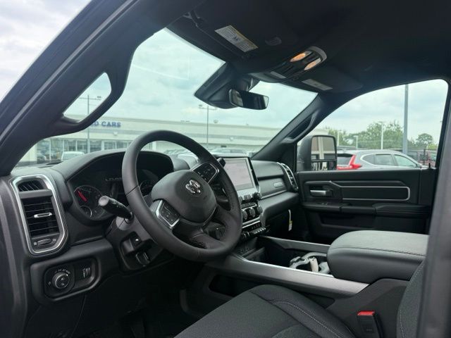 2026 RAM 2500 Big Horn - Photo 6