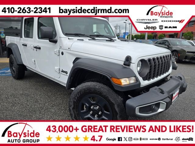2024 Jeep Gladiator Sport's photo