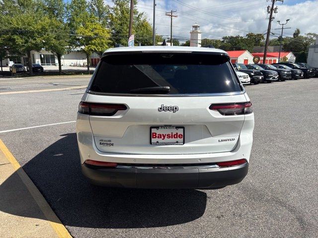 2025 Jeep Grand Cherokee Limited photo 32