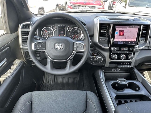 2025 Ram 1500 Big Horn photo 2