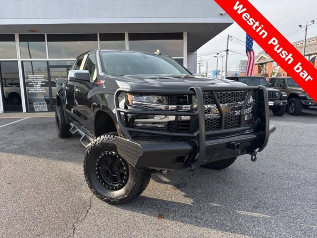 Used 2020 Chevrolet Silverado 1500 LT Truck Crew Cab