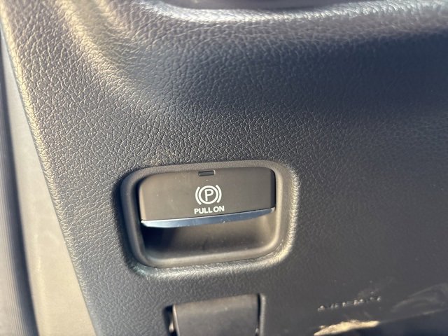 2025 Jeep Grand Cherokee Limited photo 10