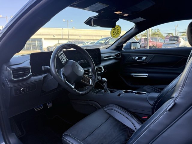 2024 Ford Mustang GT Premium photo 3