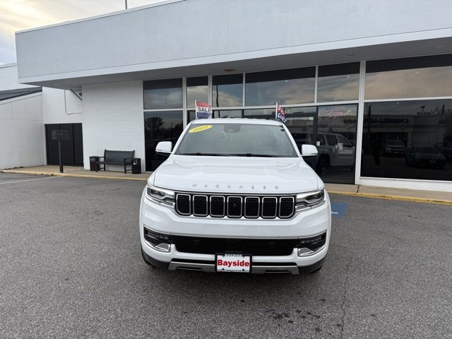 2022 Jeep Wagoneer Series III photo 2