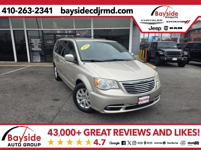 2014 Chrysler Town & Country Touring