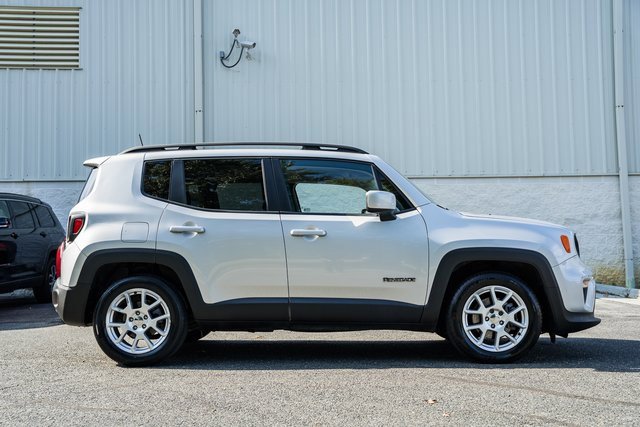 2020 Jeep Renegade Latitude photo 3