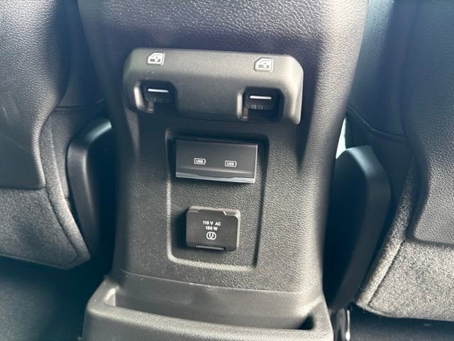2026 Jeep Wrangler 4-Door Sahara - Photo 31