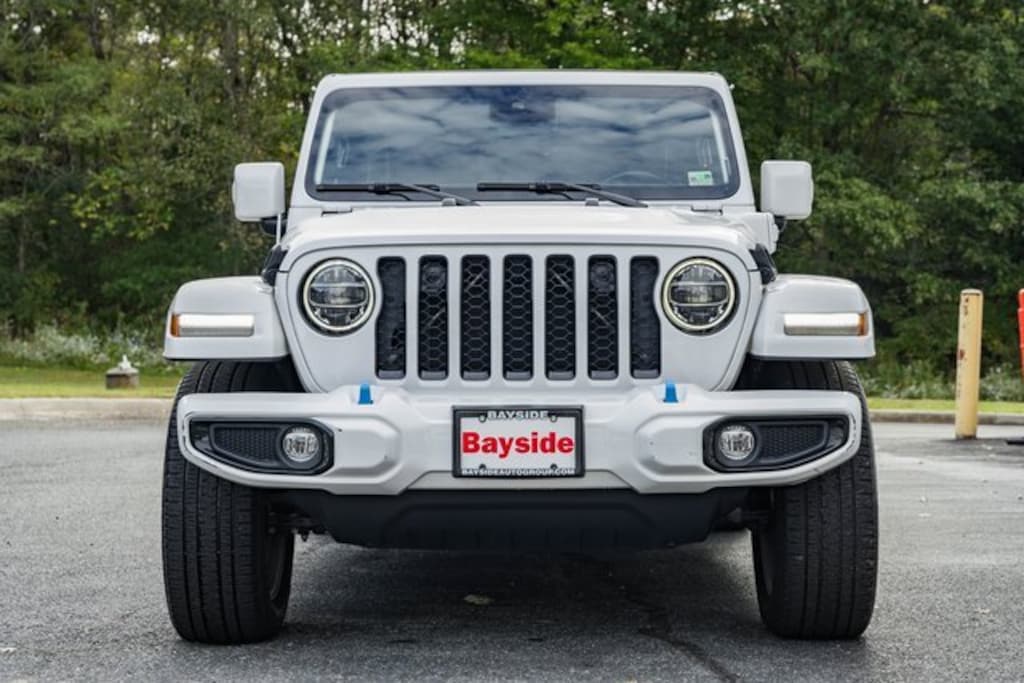 Used 2022 Jeep Wrangler Unlimited 4xe Sahara SUV