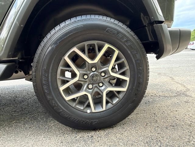 2026 Jeep Wrangler 4-Door Sahara - Photo 15