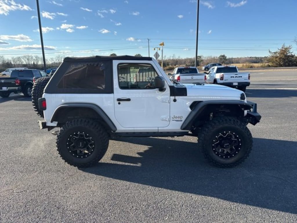 Used 2020 Jeep Wrangler Sport SUV