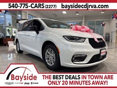 2026 Chrysler Pacifica SELECT Passenger Van