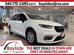 2026 Chrysler Pacifica SELECT Passenger Van