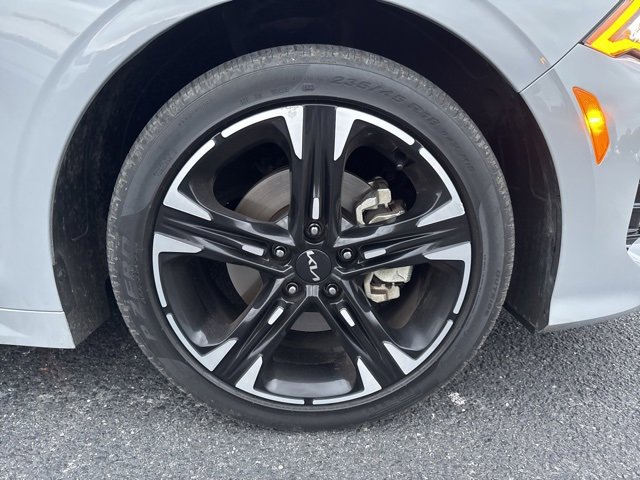 2023 Kia K5 GT-Line photo 3