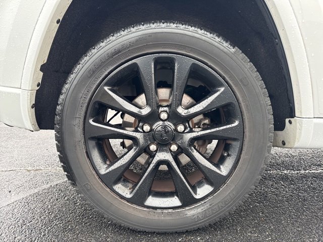 2018 Jeep Grand Cherokee Laredo photo 3