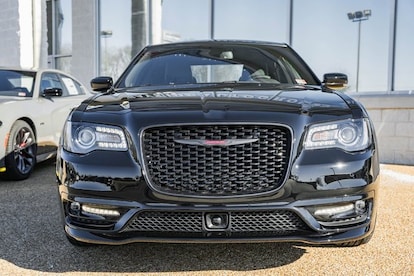 New 2023 Chrysler 300 S V8 For Sale