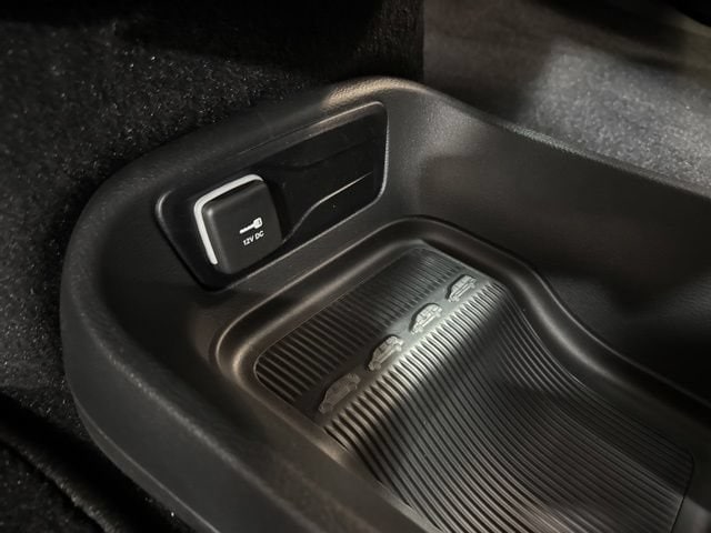 2026 Chrysler Pacifica Select - Photo 14
