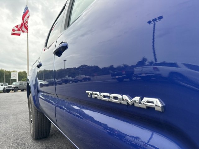 2022 Toyota Tacoma SR V6 photo 4