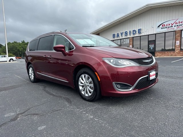 Used 2018 Chrysler Pacifica Touring L Plus with VIN 2C4RC1EG3JR113474 for sale in King George, VA