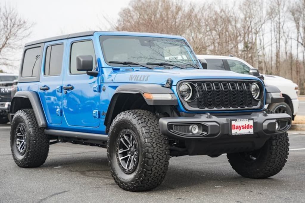 Used 2024 Jeep Wrangler Sport SUV